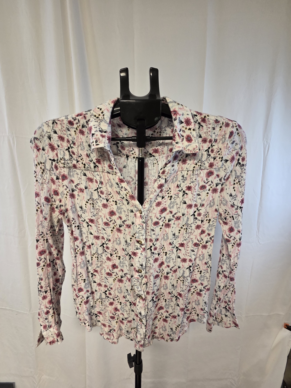 Floral Button-Front Women's Blouse - Pink Floral